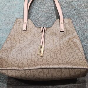 Calvin Klein Collection Pink and Brown Tote with Elegant Design